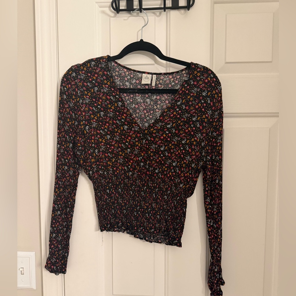 Paper Crane Black Floral V-Neck Smocked Waist Long Sleeve Top